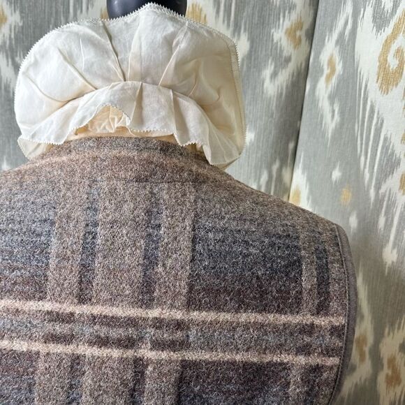 Ralph Lauren Vintage Neutral Beacon Blanket Two Piece Skirt Suit - Picture 5 of 16